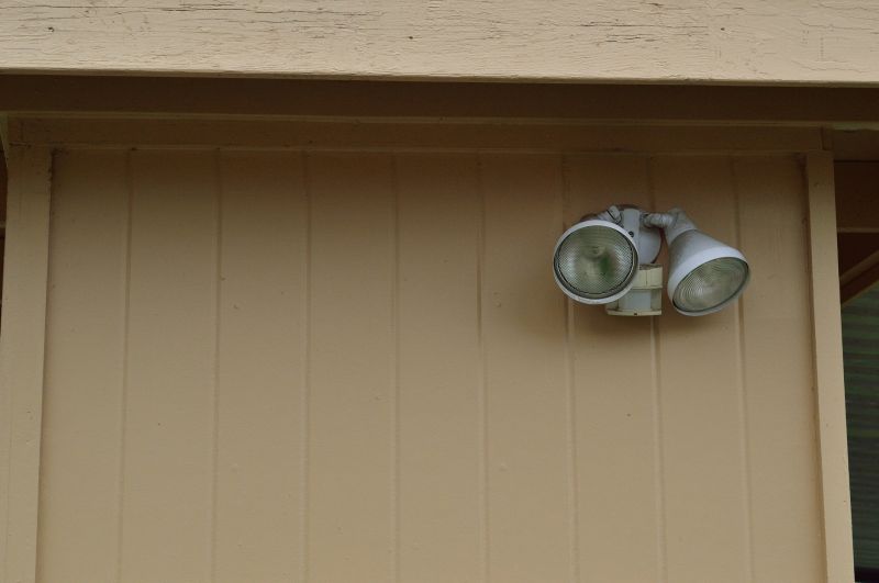 Outdoor Lamp Installation in Kansas City, KS